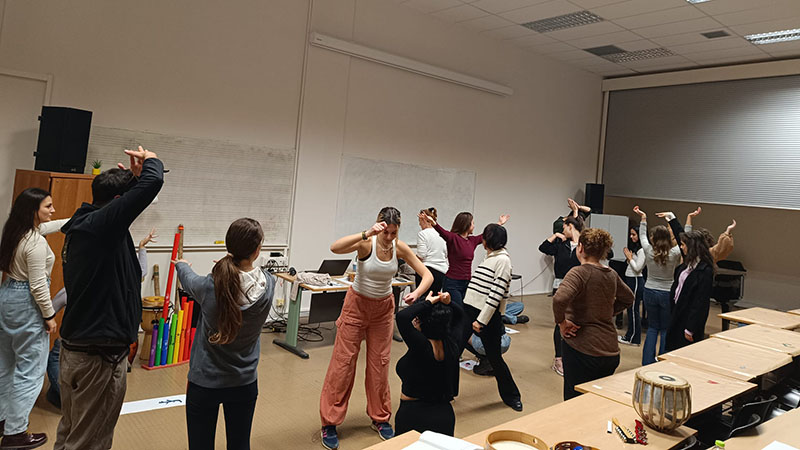 Σεμινάριο της μεθόδου διδασκαλίας DanceDisability Χορός Αναπηρία στο ΑΠΘ